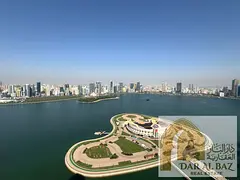 Direct sea view, luxurious and spacious three bedrooms and a living room with a maid's room, storage