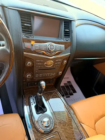 صورة 3 لـ 2016 Infiniti QX80