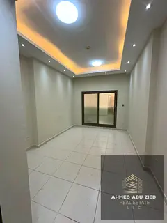 For annual rent 1BHK in Emirates City - Ajman | Master bedroom | 2 bathrooms | Balcony | Parking | S