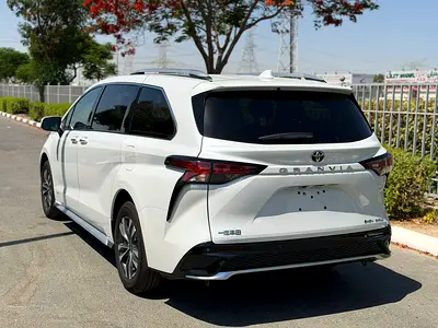 صورة 8 لـ 2025 Toyota SIENNA