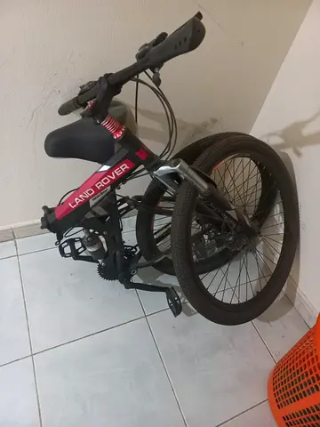 Land Rover - Bicycle
