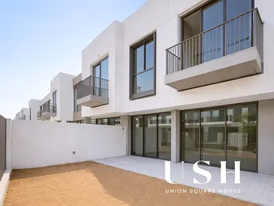 Elegant Orania Townhouse | Prime Community Living