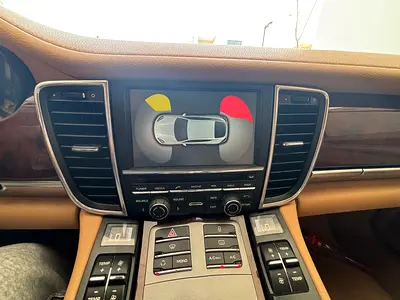 2013 Porsche PANAMERA — миниатюра 10