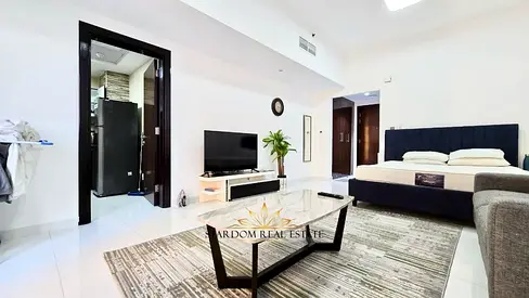 استوديو | صفقة استثمارية | تصميم ضخم