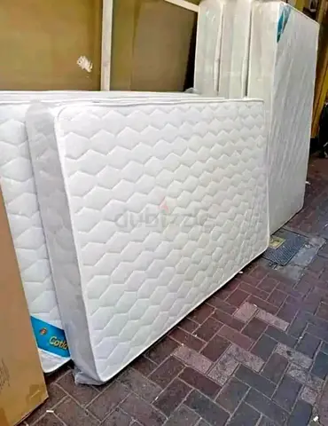 King size bed mattress brand new available