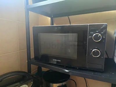 Samsung Compact Microwave Oven - Manual Dial Controls, Good Condition