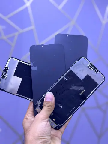 iPhones original removed lcd