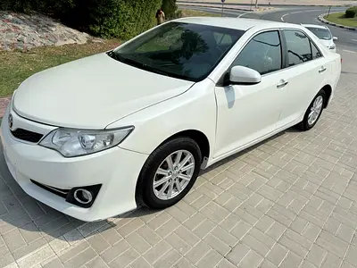 2015 Toyota CAMRY — миниатюра 8