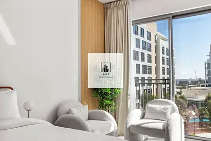 Spacious luxurious lush fully furnished studio apartment