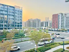 🔥 Prime Location | Chiller Free | All Amenities | Azizi Riviera