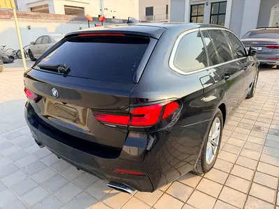 BMW 5 Series 520i Exclusive, миниатюра 6