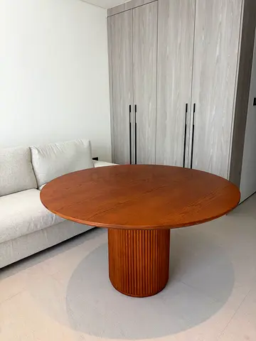Round Oak Wood Dining Table