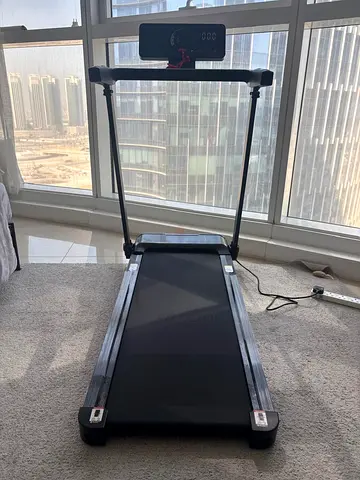 Compact foldable treadmill - light use, works perfectly