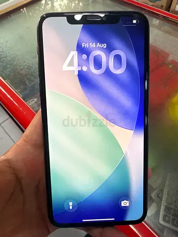 Used smartphone with notch - good working condition