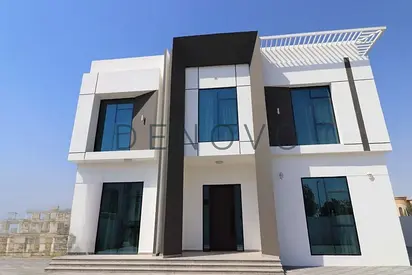 Ready To Move In | 2 Living Areas | Modern Living Style