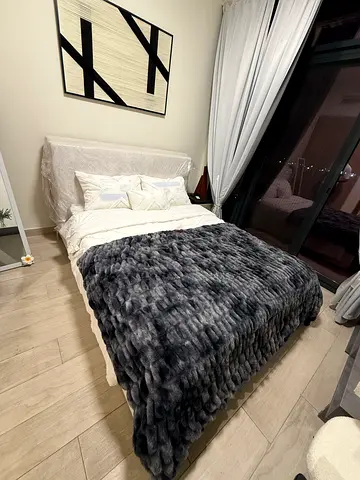BRAND NEW Queen-size Bed, Mattress, Pillows & Bedding Set