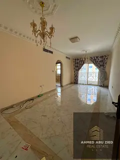 Very large interior spaces - Sheikh Ammar Street - opposite the courthouse and near Nesto