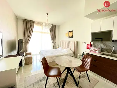 Huge Studio | Bright Layout | Ready to Move In