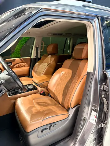 2021 Infiniti QX80 照片 13