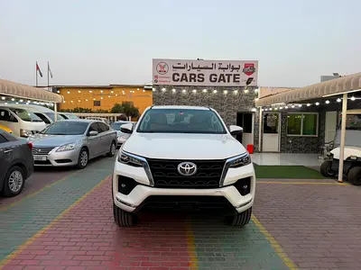 TOYOTA FORTUNER GXR V6