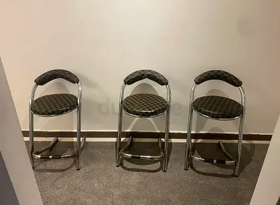 Set of 3 folding bar stools with chrome frame and patterned seats