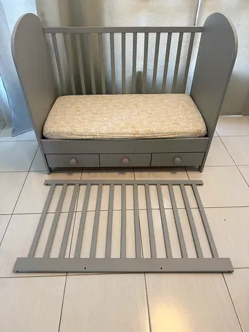 IKEA GONATT Baby Cot with Storage Drawer + Mattress — Grey