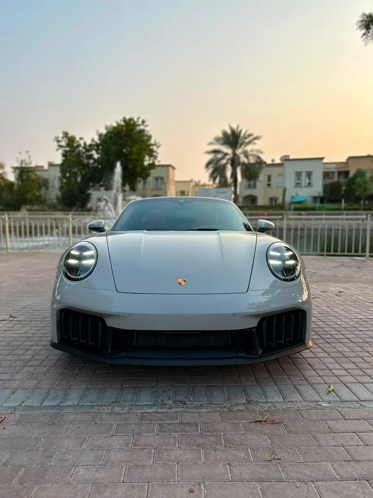بورشه 911 2026