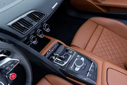 2021 AUDI R8 — миниатюра 9