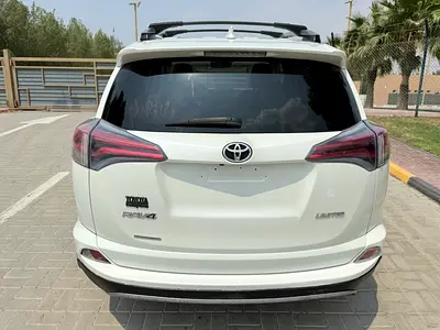 صورة 7 لـ 2018 Toyota RAV 4