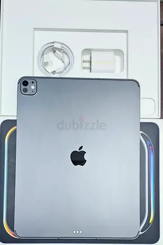 iPad Pro 13-inch (M5) 256GB Wi-Fi + Cellular
