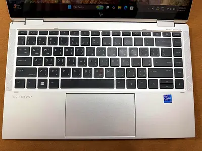 HP EliteBook 2-in-1 Laptop — Silver, Intel Core i7 (Good Condition)