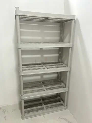 5-Tier Plastic Storage Shelving Unit — Good Condition