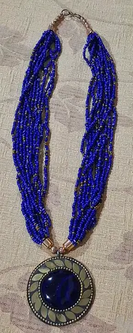 Blue necklace (new)