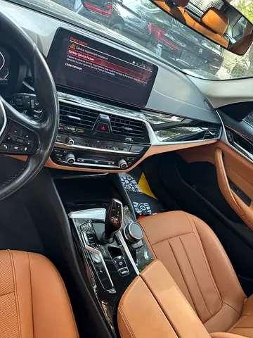 BMW 5 Series 520i, миниатюра 6