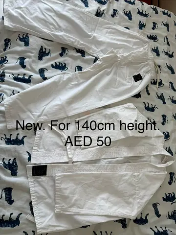 White Kids Karate/Gi Uniform - Size for 140cm, New