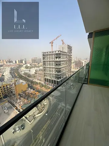 غرفة نوم واحدة | Binghatti Emerald | شرفة | دخول المسبح والنادي الرياضي