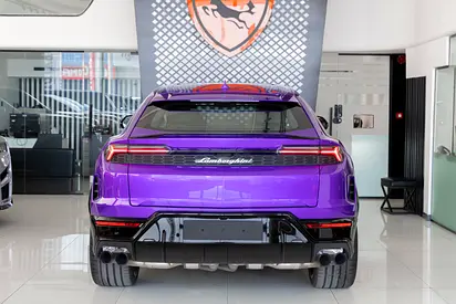 2026 Lamborghini URUS — фото 5