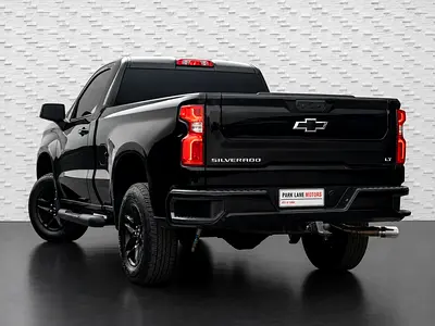 2023 Chevrolet SILVERADO 1500 — фото 3