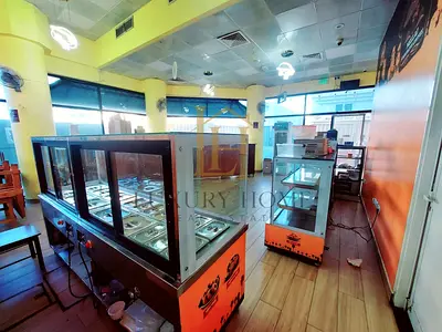 AC-FREE SHOP AVAILABLE FOR RESTAURANT WITH KEY MONEY