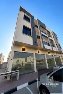 First-time occupants' shops in a brand new, fully occupied building - on a main street - central air