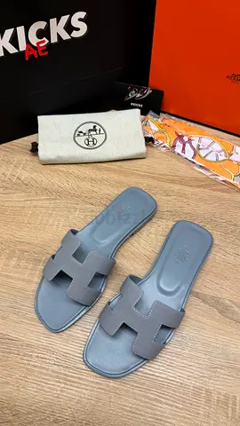 Hermès Oran Sandal ‘Grey’