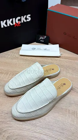 Loro Piana Babouche Walk Crocodile leather ‘White’