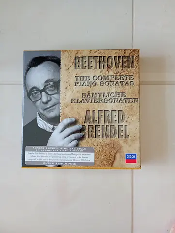 Beethoven: The Complete Piano Sonatas - Alfred Brendel (Box Set)