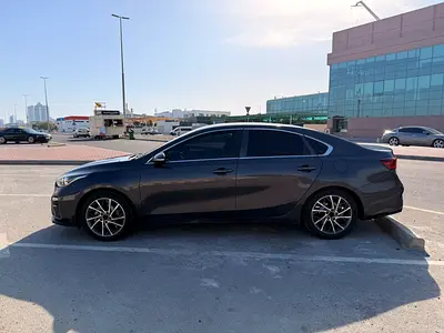 صورة 3 لـ 2021 KIA K3