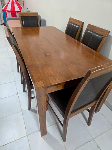 6 seater Dining Table