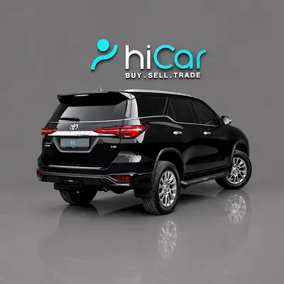 AED 2,874 P.M • 0% Downpayment • Toyota Fortuner VXR • Agency Warranty-2
