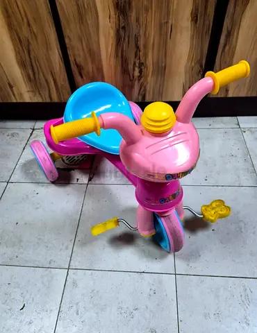 Kids tri-cycle for only 80 dirhams