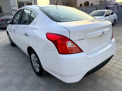 Nissan Sunny SE, миниатюра 3