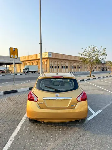 صورة 4 لـ 2014 Nissan TIIDA