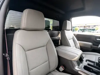 2023 Chevrolet SILVERADO 1500 — фото 14